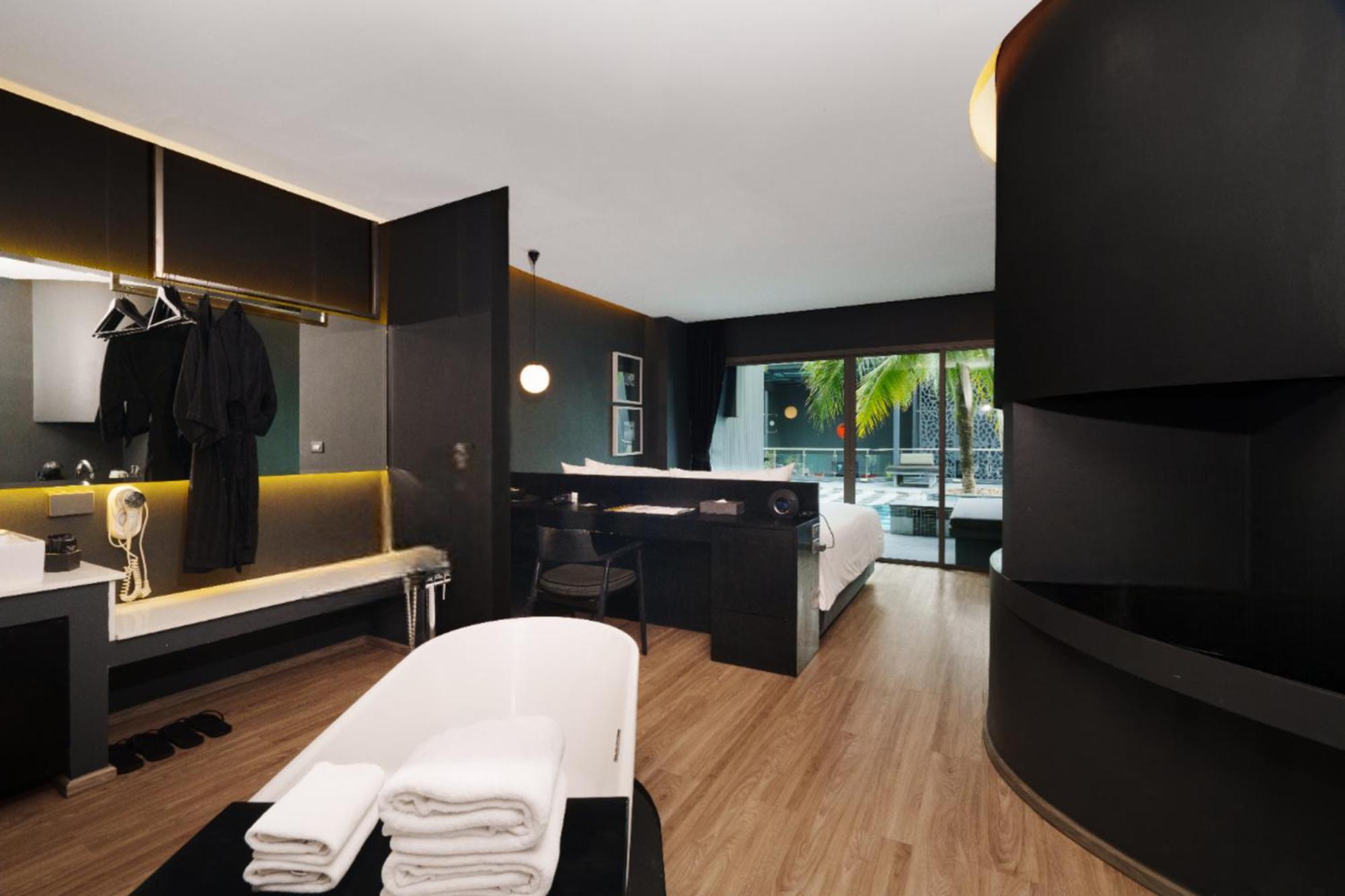 Hotel Tide Beachfront 5*